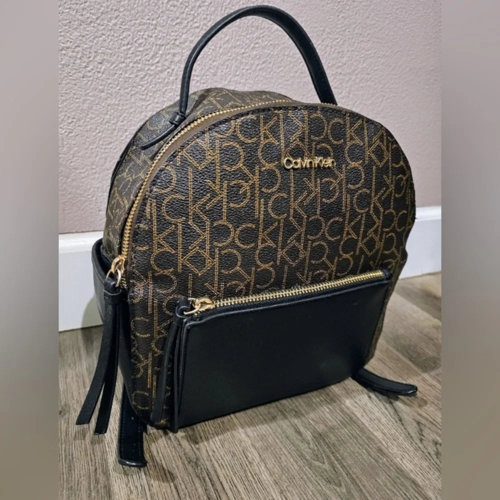 CALVIN KLEIN Jessie Organizational Backpack, EUC